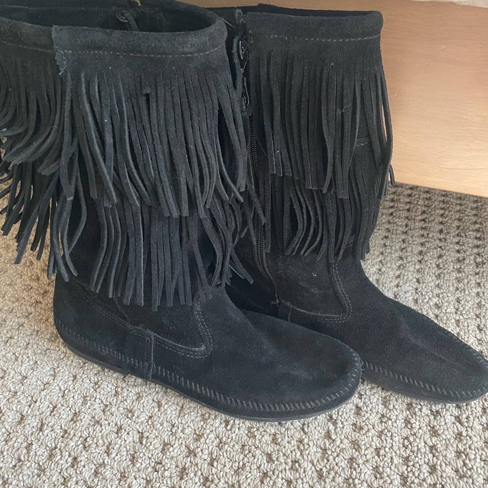 Minnetonka Black Suede Fringe Boots